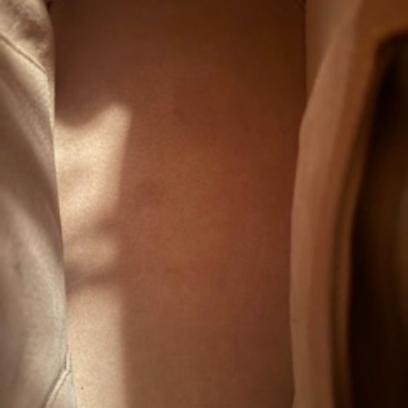 Elegant tan leather fun bag - Picture 3 of 10